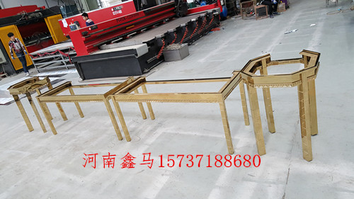 金玉滿堂珠寶展柜制作.jpg 金玉滿堂珠寶展柜制作.jpg