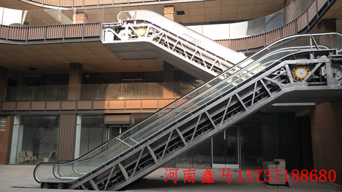 精妝細(xì)裱酒店裝飾工程.jpg 精妝細(xì)裱酒店裝飾工程.jpg