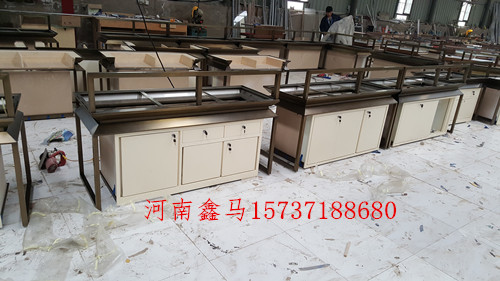 一品婉玉珠寶展柜制作半成品.jpg 一品婉玉珠寶展柜制作半成品.jpg