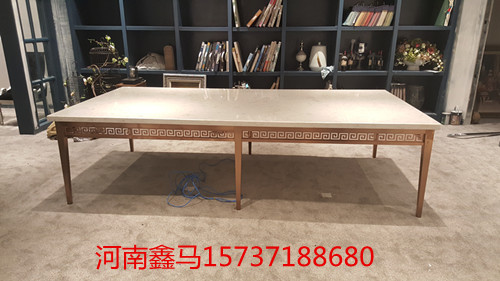 酒店不銹鋼桌子.jpg 酒店不銹鋼桌子.jpg